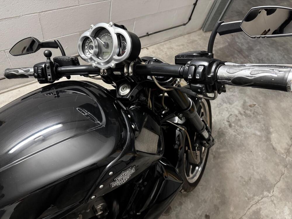 Harley-Davidson 1250 V-Rod Muscle (2009 - 17) - VRSCF (5)