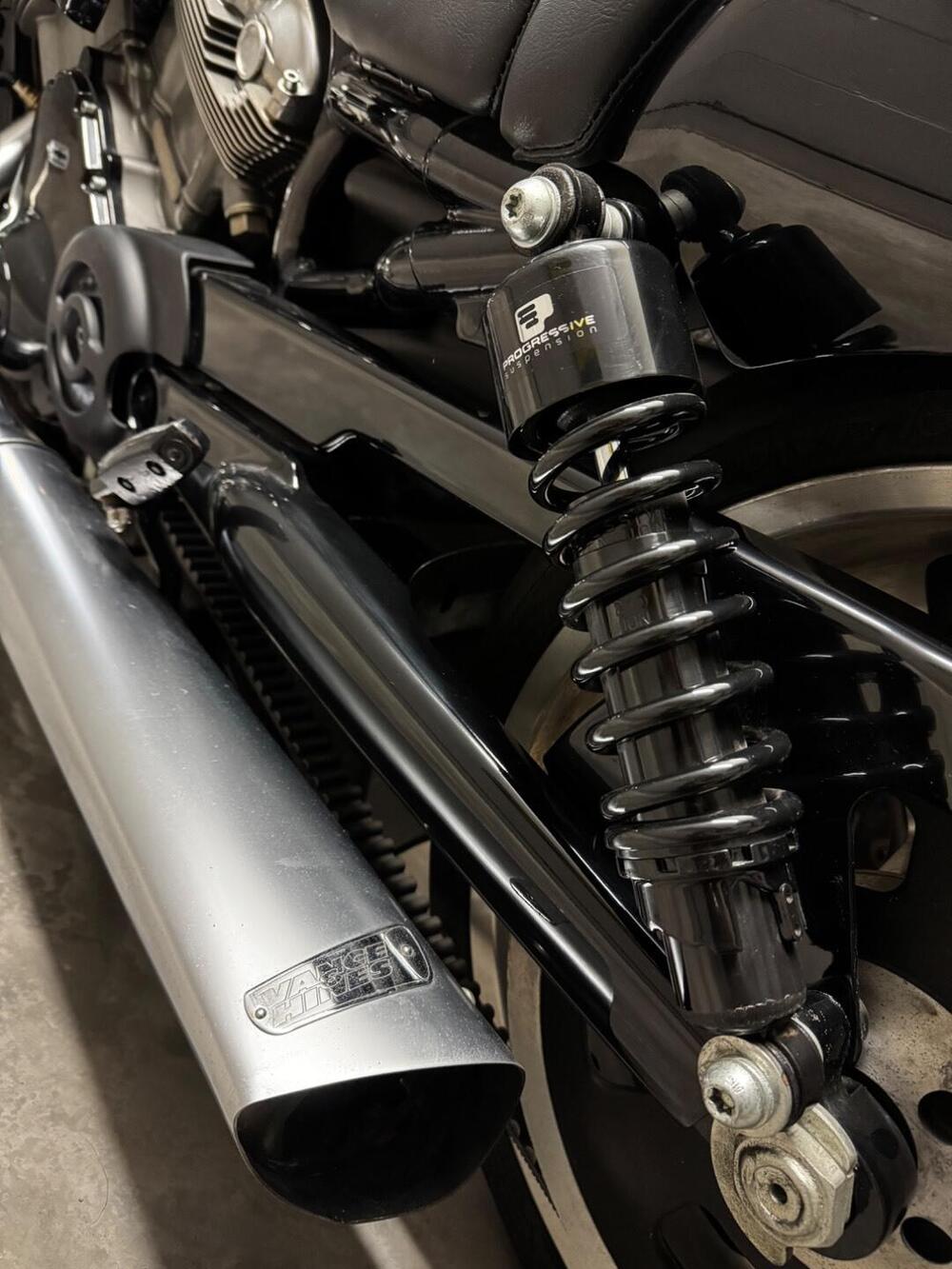 Harley-Davidson 1250 V-Rod Muscle (2009 - 17) - VRSCF (6)