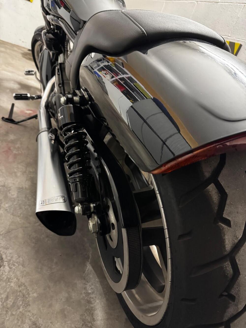 Harley-Davidson 1250 V-Rod Muscle (2009 - 17) - VRSCF (8)