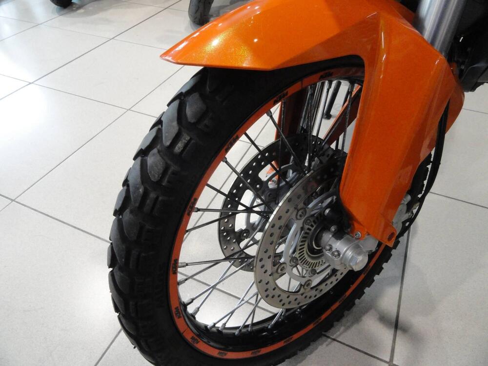 KTM 990 Adventure (2006 - 08) (5)