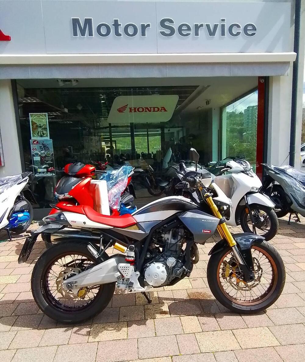 Derbi Mulhacén 659 Cafè (2008 - 11) (2)