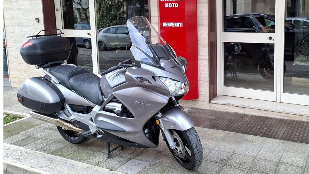 Honda Pan European (2002 - 07) (9)