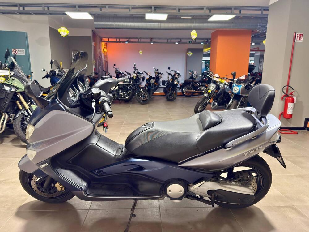 Yamaha T-Max 500 (2004 - 07) (4)