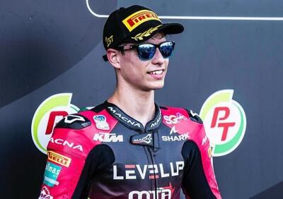 MotoGP 2025. GP del Qatar. Moto3, incidente per Matteo Bertelle: fratturati tibia e omero, salterà la gara