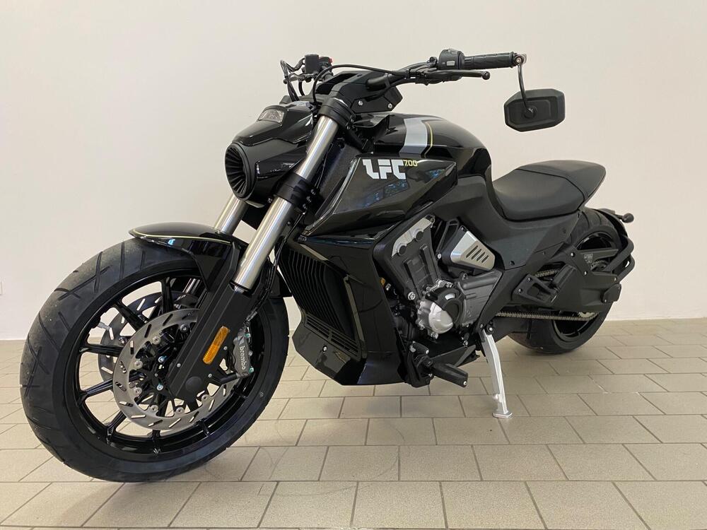 Benda Motorcycles LFC 700 (2024 - 25) (3)