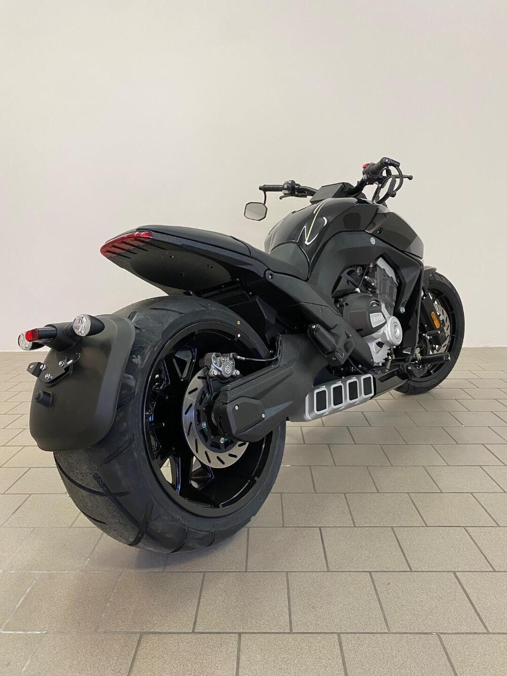 Benda Motorcycles LFC 700 (2024 - 25) (4)