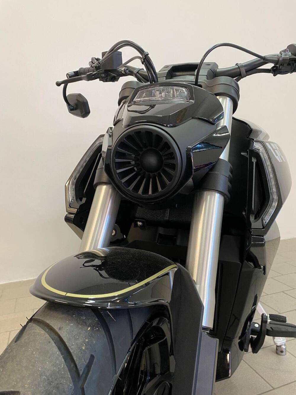 Benda Motorcycles LFC 700 (2024 - 25) (8)