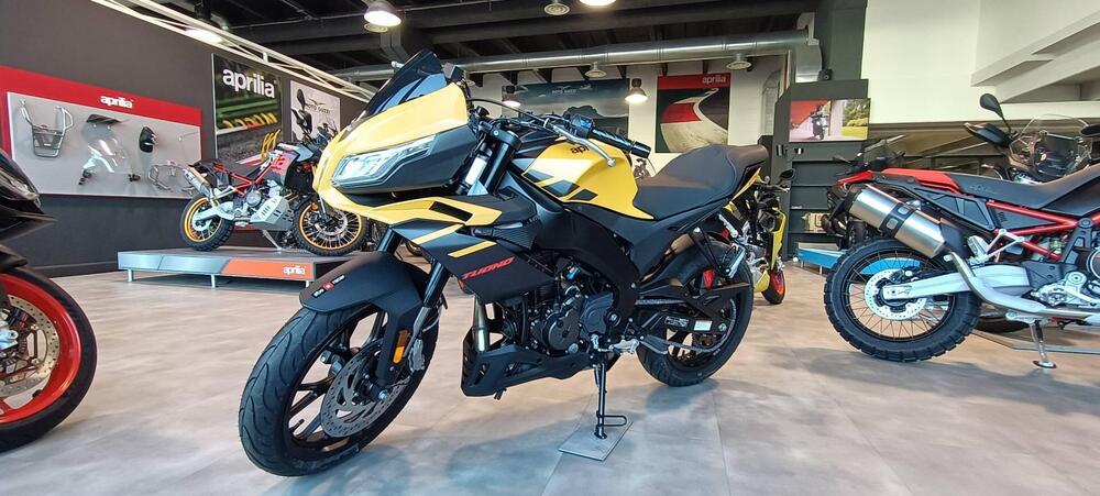 Aprilia Tuono 125 (2025 - 26) (2)