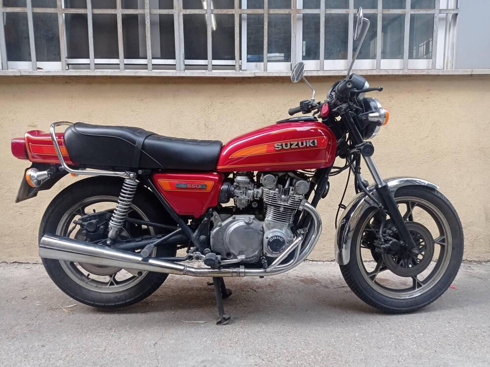 Suzuki GS550E (3)
