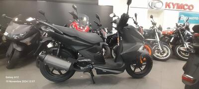 Kymco Super 8 50 R (2022 - 25) nuova