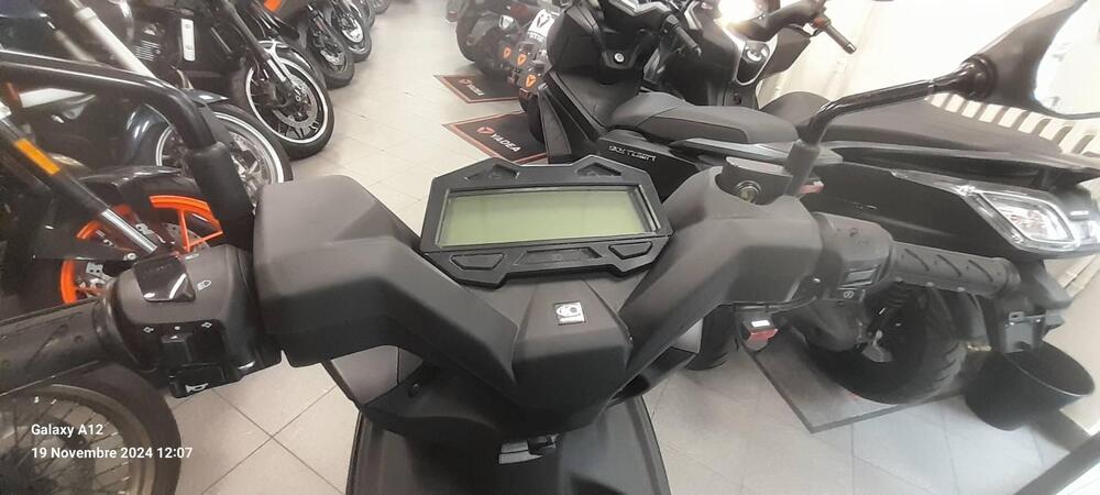 Kymco Super 8 50 R (2022 - 25) (5)