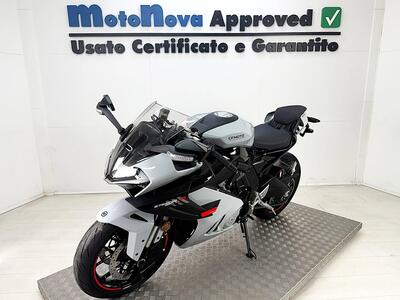 CFMOTO 675SR-R (2025) nuova