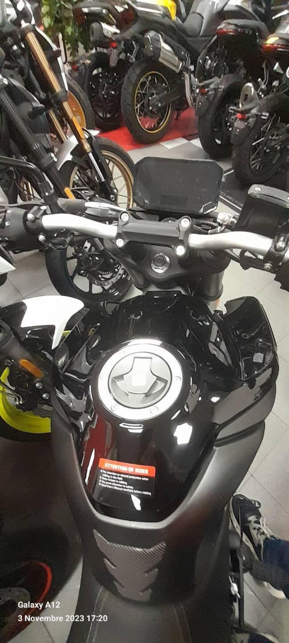 Voge Brivido 125R (2023 - 25) (5)