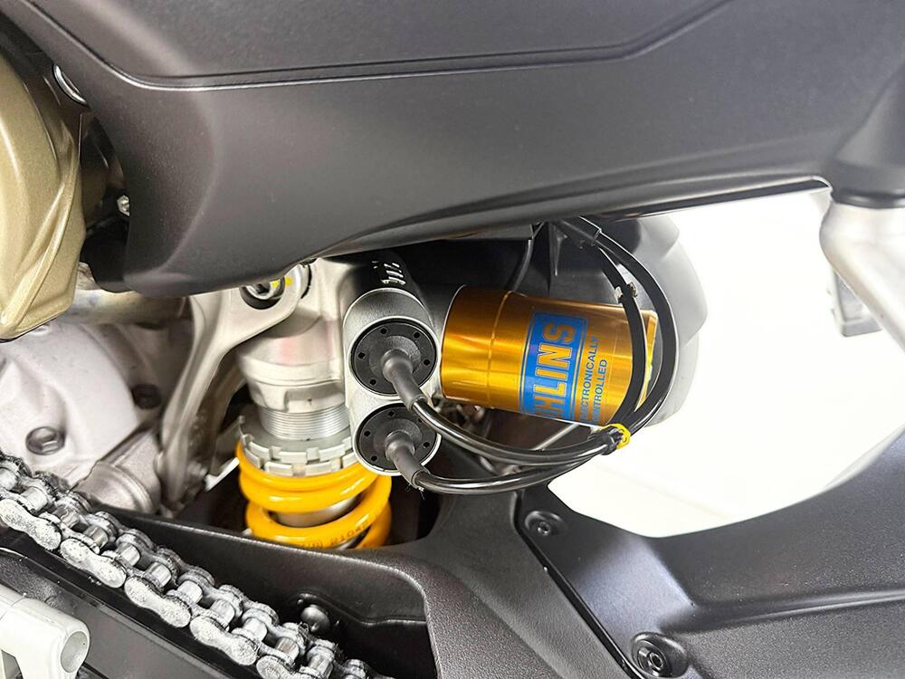 Ducati Streetfighter V4 1100 S (2021 - 22) (16)