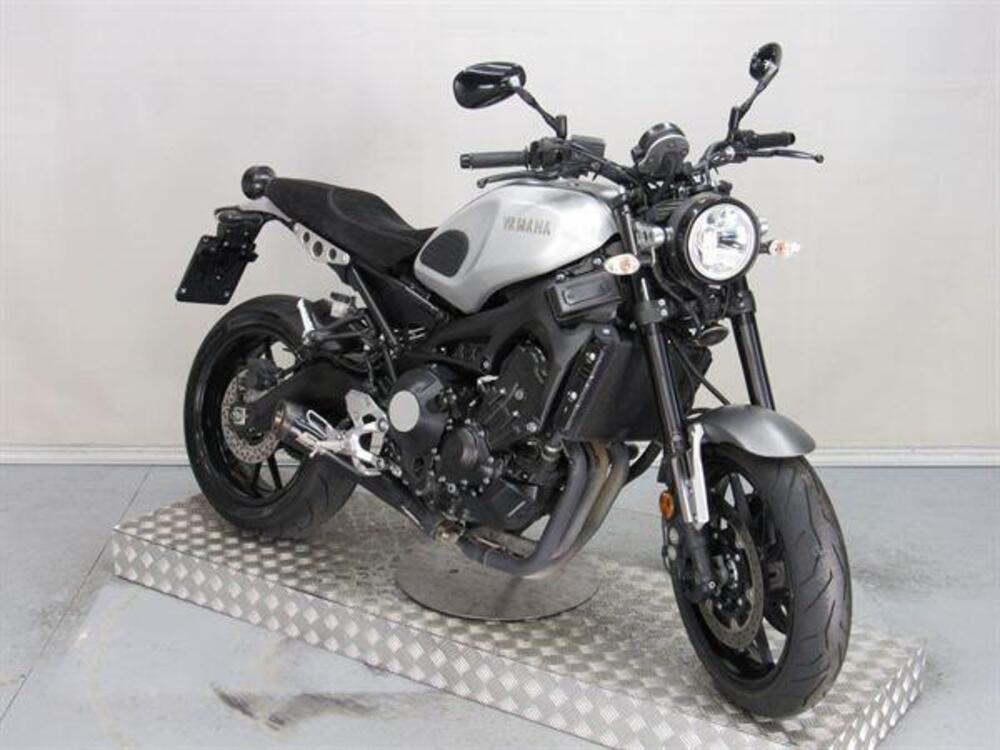 Yamaha XSR 900 ABS (2016 - 20) (2)