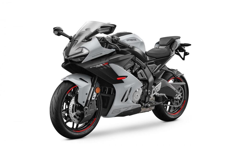 CFMOTO 675SR-R (2025)