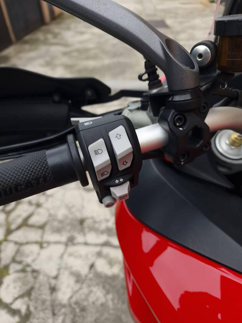 Ducati Multistrada V2 (2022 - 24) (12)