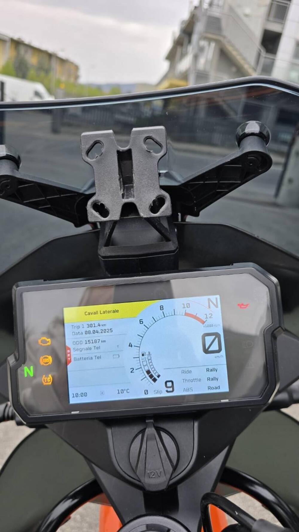 KTM 890 Adventure R (2021) (9)