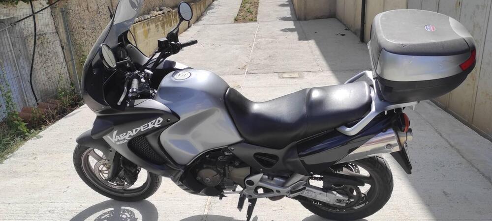 Honda Varadero 1000 (1999 - 02) (4)