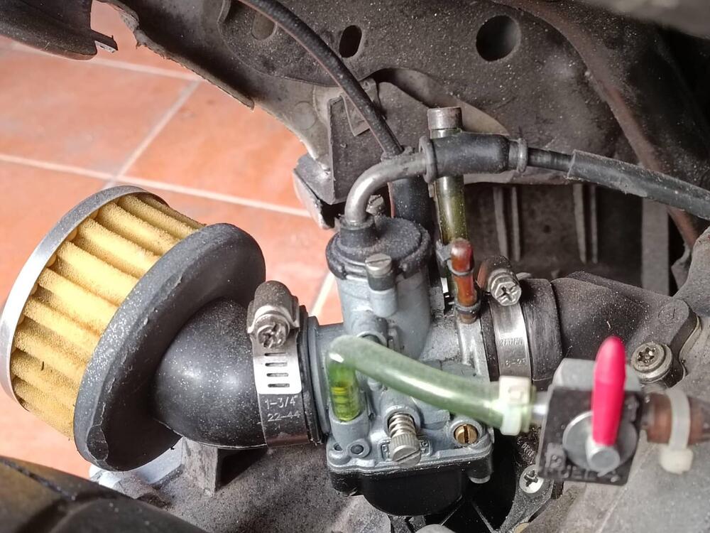 Aprilia SR 50 (2005 - 07) (5)