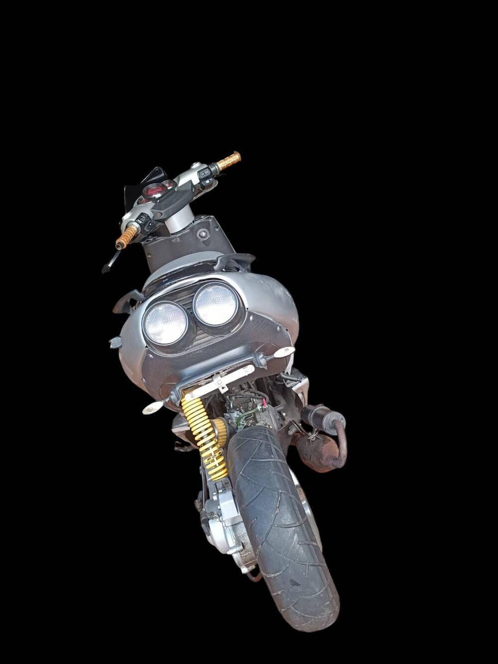 Aprilia SR 50 (2005 - 07) (7)