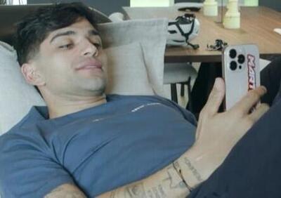 MotoGP 2025. GP del Qatar. Il video ironico di Massimo Rivola e Jorge Martin per annunciare il ritorno a Lusail: Comincia l’avventura [VIDEO]