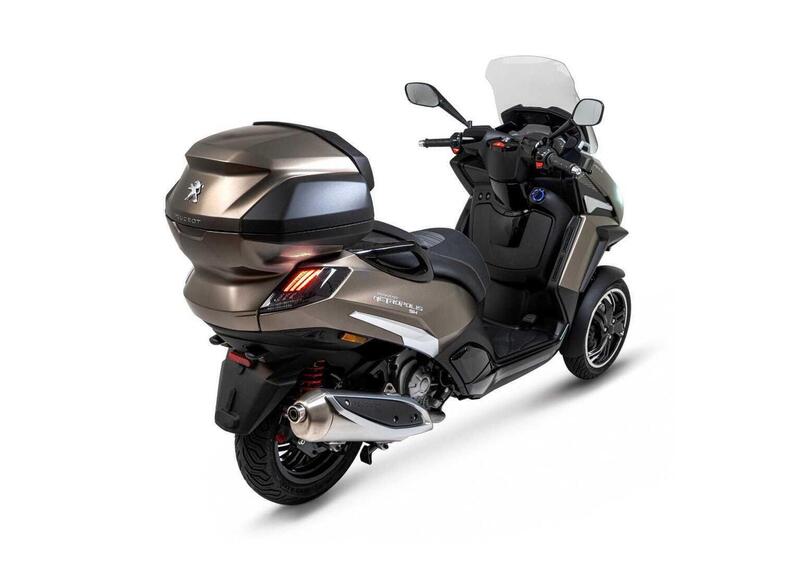 Peugeot Metropolis 400 Metropolis 400 GT (2025) (2)