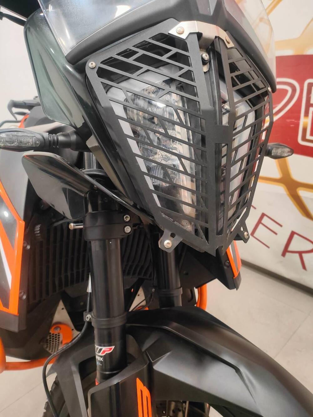 KTM 890 Adventure (2022) (6)