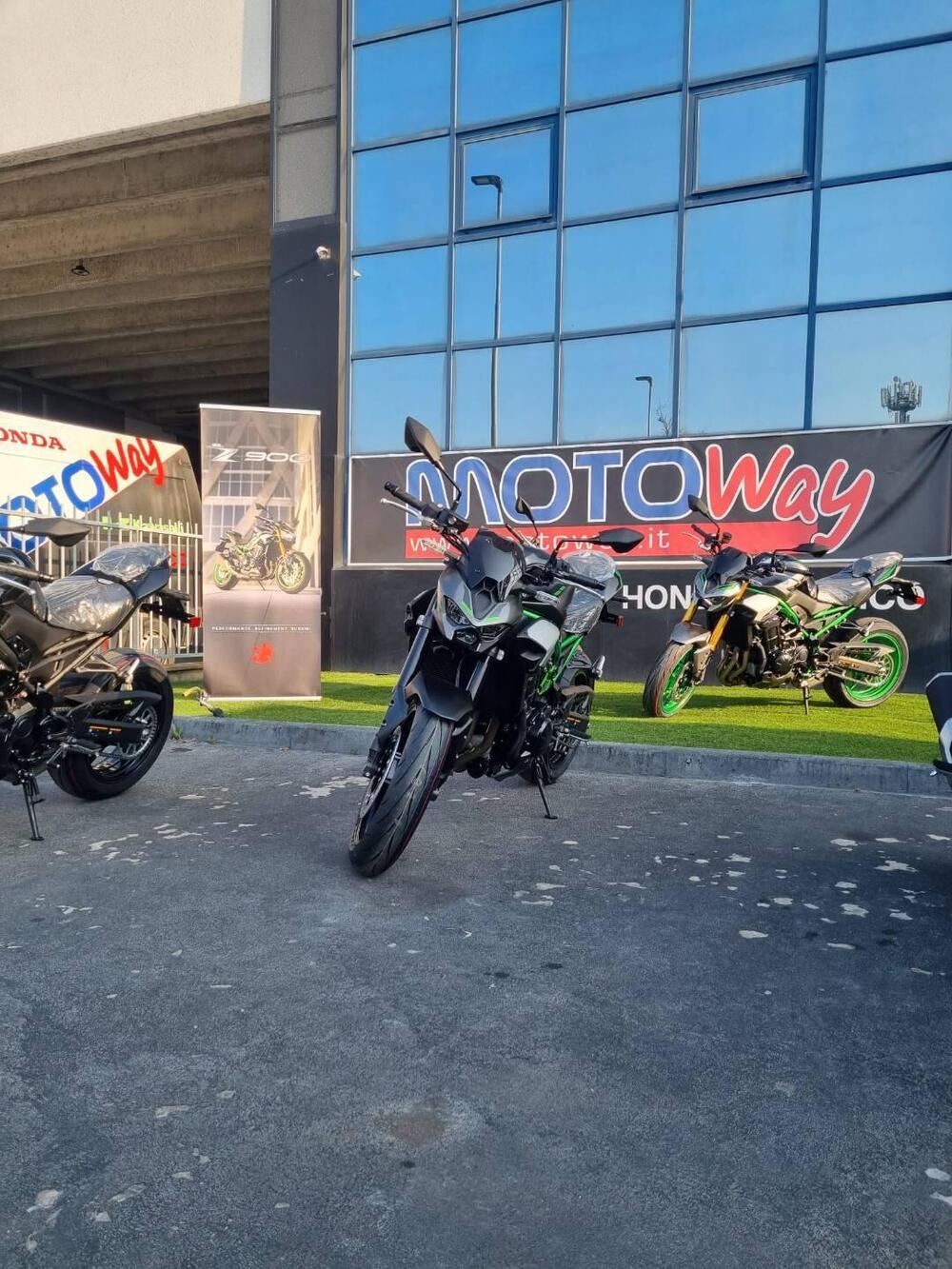 Kawasaki Z 900 A2 (2025 - 26) (4)