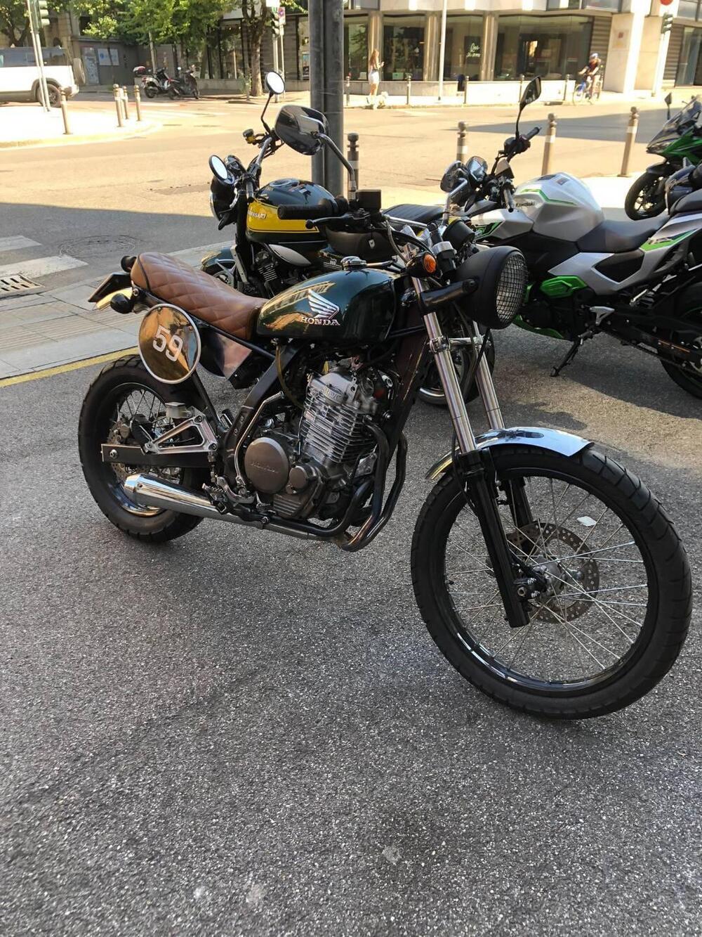 Honda NX 650 Dominator (1988 - 90) (3)