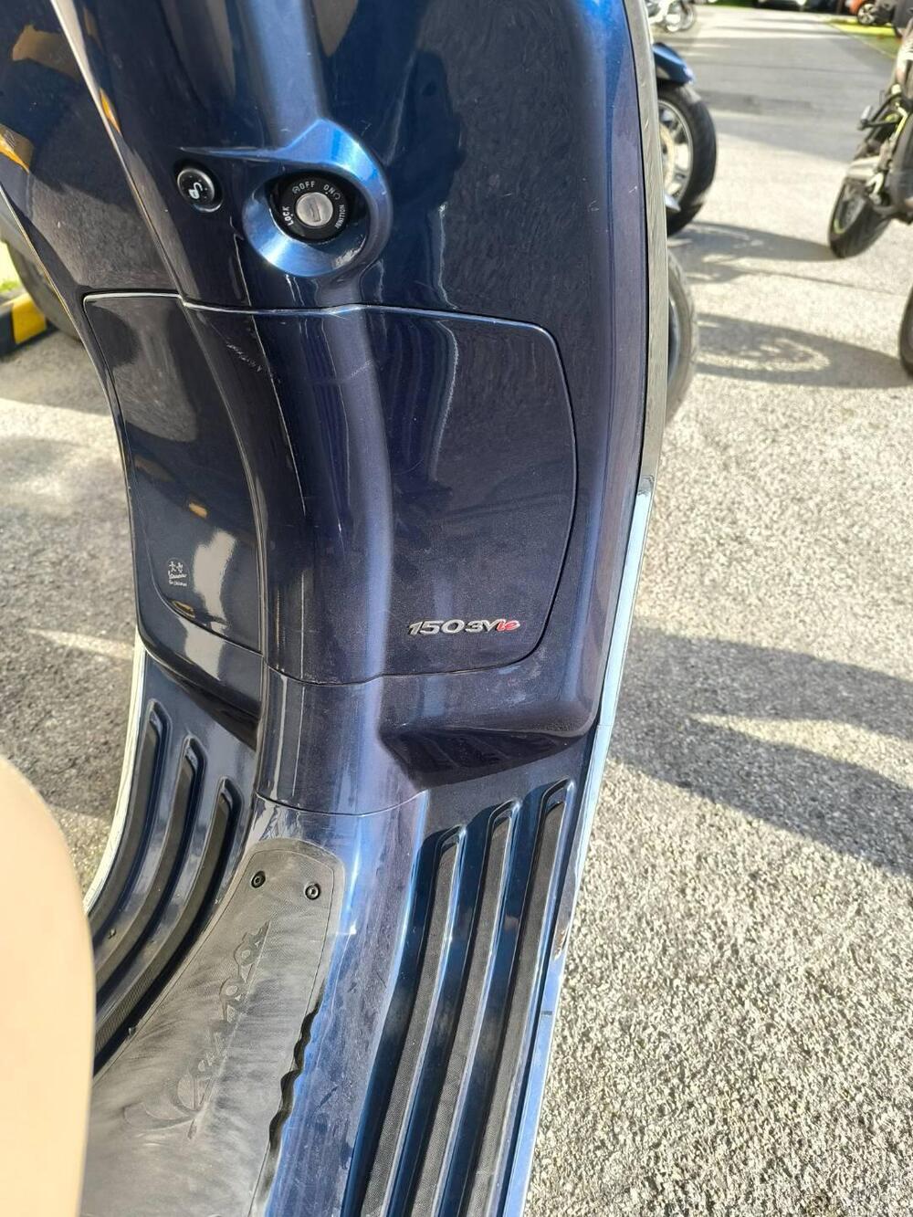 Vespa Primavera 150 3V ie ABS (2014 - 16) (5)