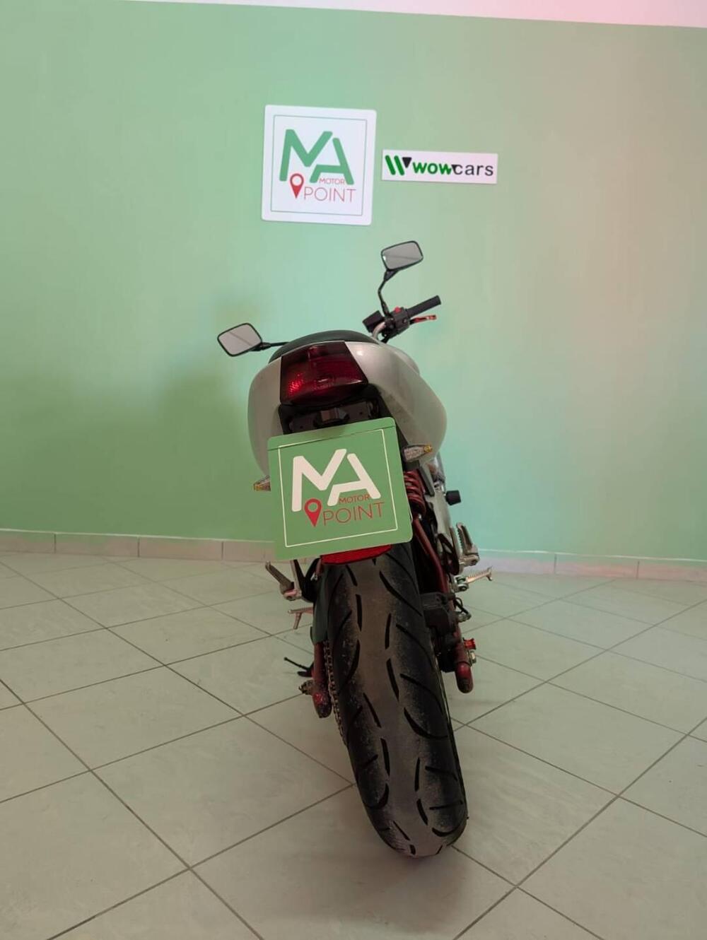 Kawasaki ER-6N (2006 - 09) (4)