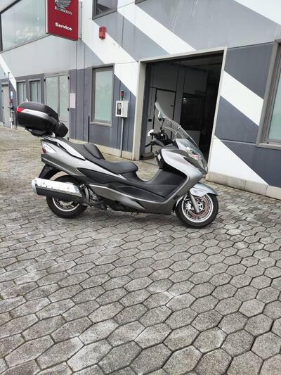 Suzuki Burgman AN 400 ABS (2010 - 13) usata