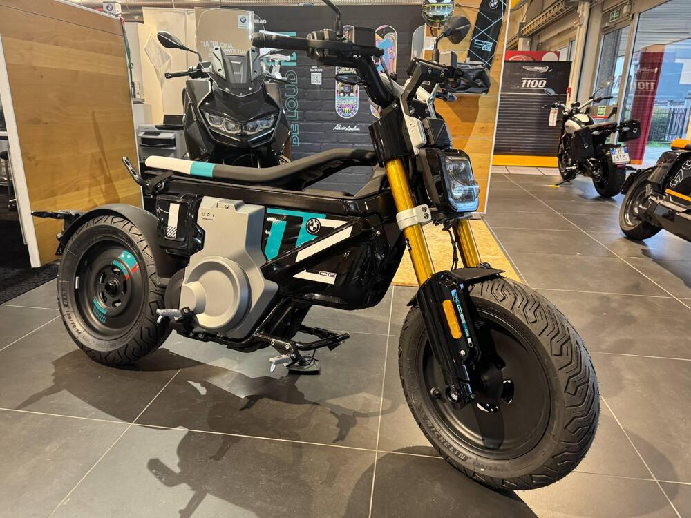 Bmw CE 02 AM (2024 - 25) (3)