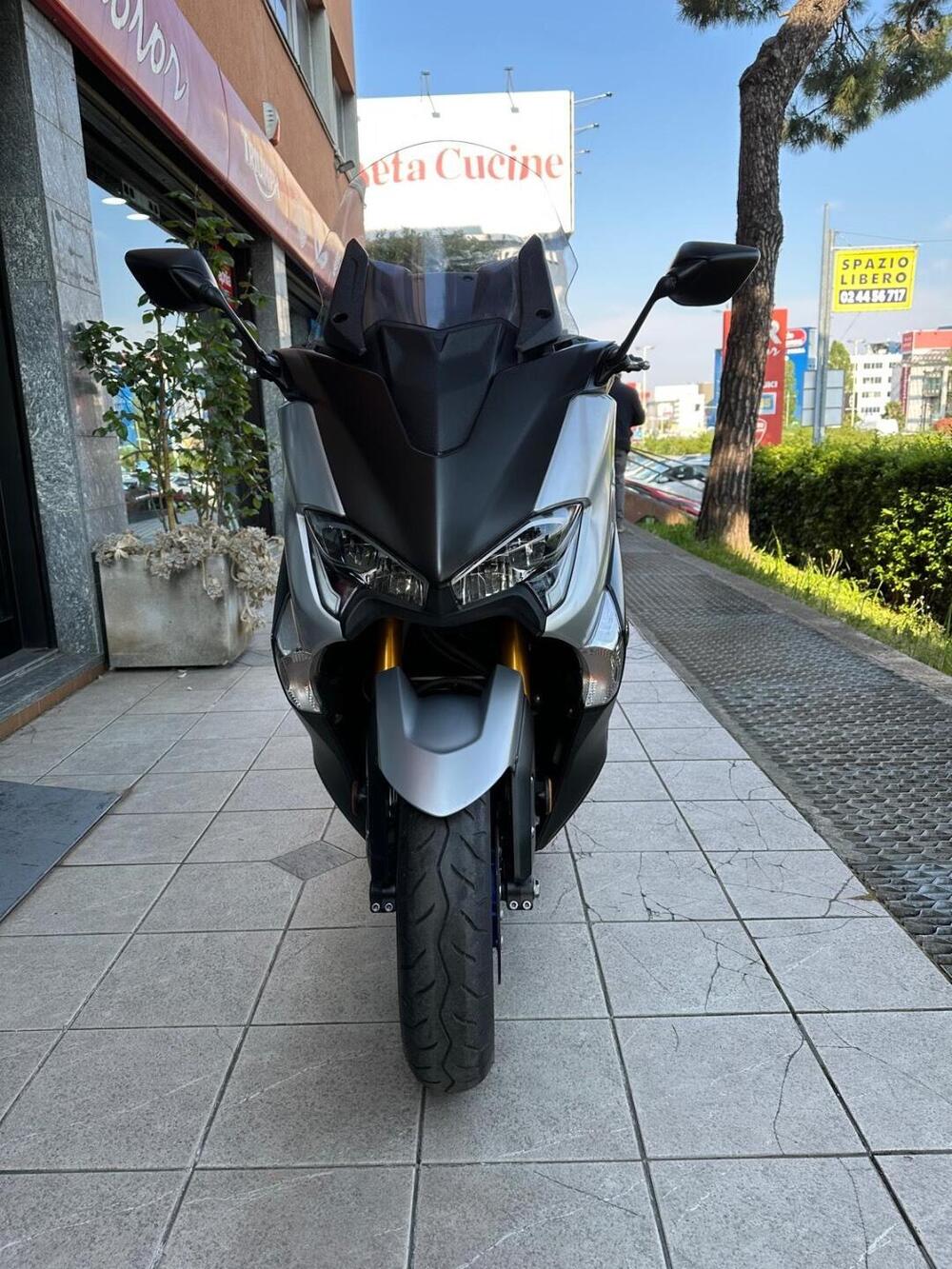 Yamaha T-Max 530 SX Sport Edition (2018 - 19) (3)