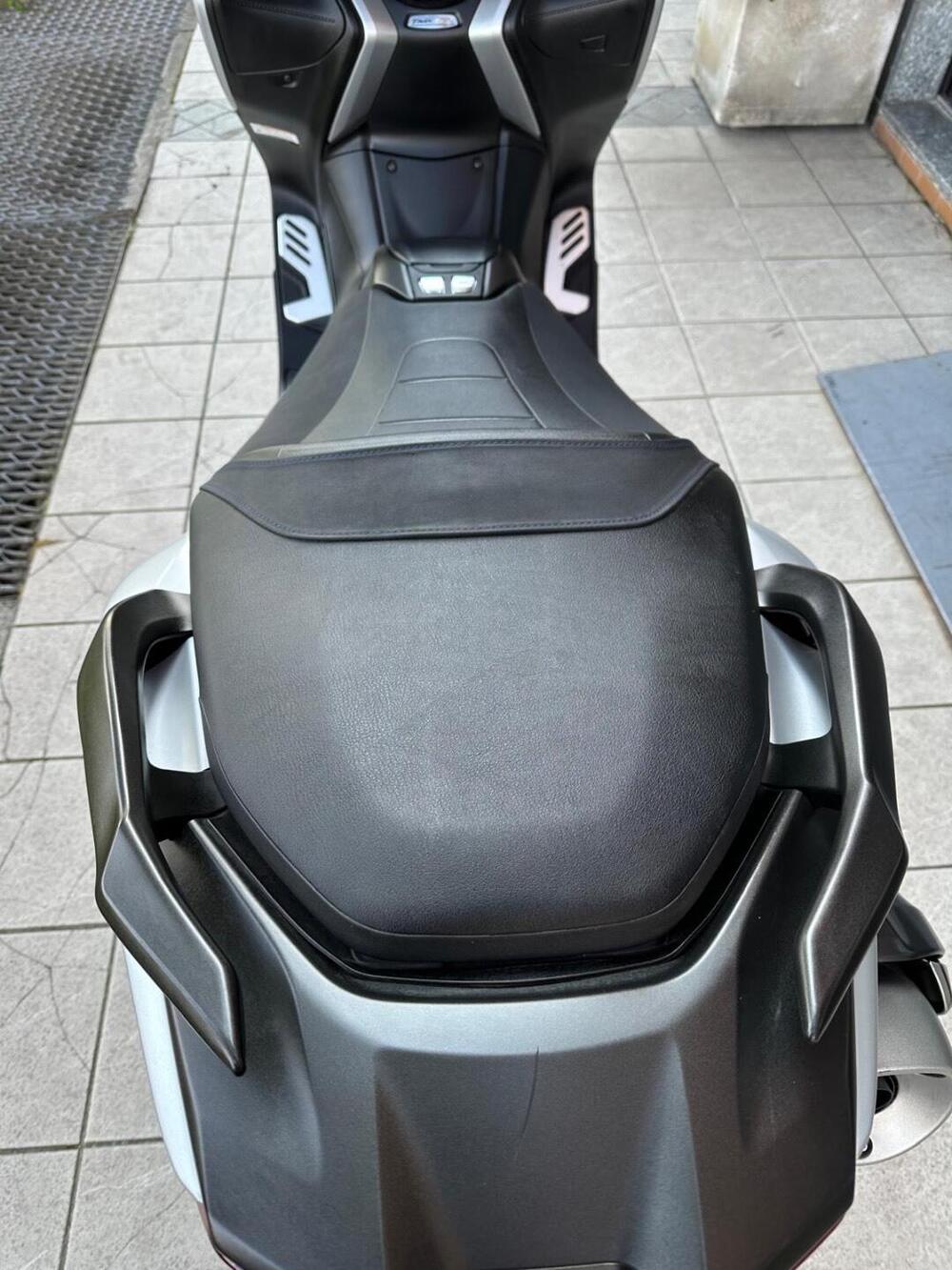 Yamaha T-Max 530 SX Sport Edition (2018 - 19) (15)