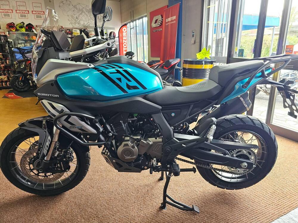 QJ Motor SRT 600 SX (2024 - 25) (3)