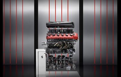 F1 Ferrari "fatta a pezzi" in mostra alla Milan Design Week