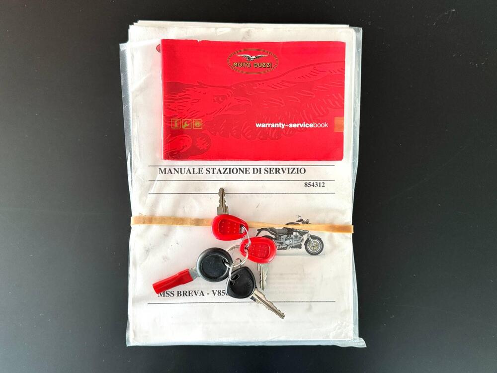 Moto Guzzi Breva 850 (2006 - 11) (19)