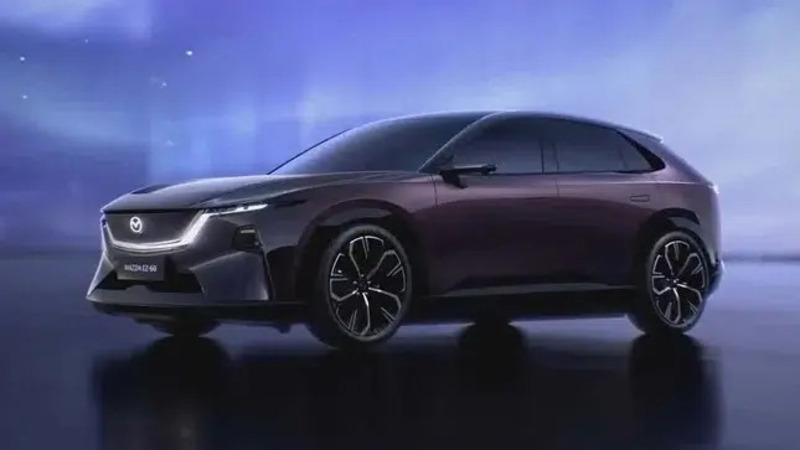 Mazda CX-6e: il nuovo SUV elettrico avvistato in Europa, &egrave; la versione definitiva del concept Arata