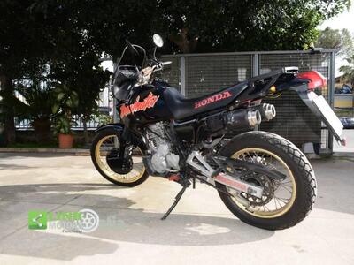 Honda NX 650 Dominator (1988 - 90) usata