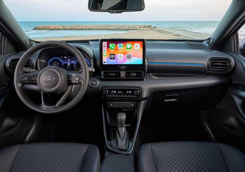 Toyota Yaris (7)