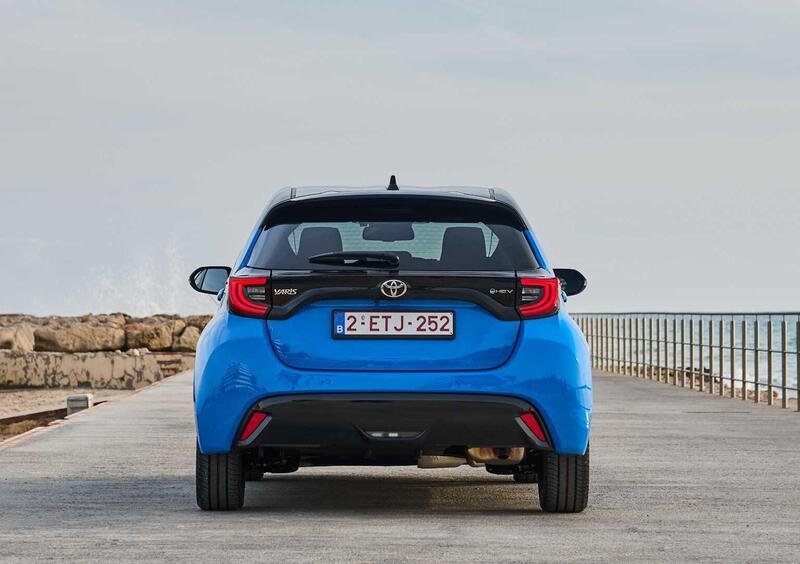 Toyota Yaris (6)
