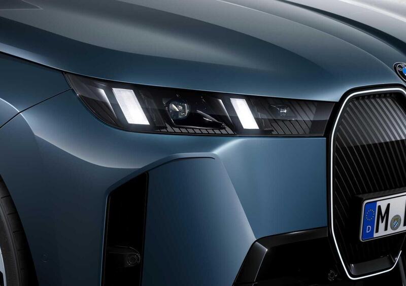 BMW iX (15)