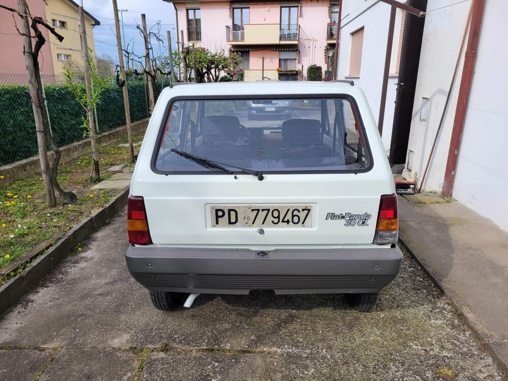 Fiat Panda 30 CL d'epoca a Padova (6)