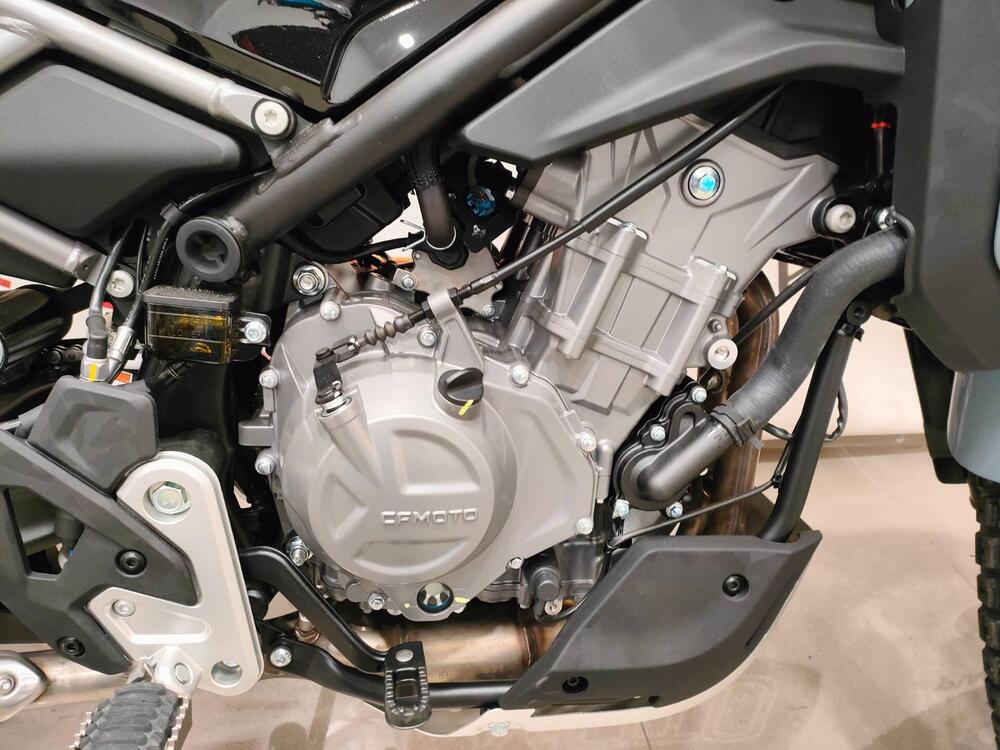 CFMOTO 450MT (2024 - 25) (9)