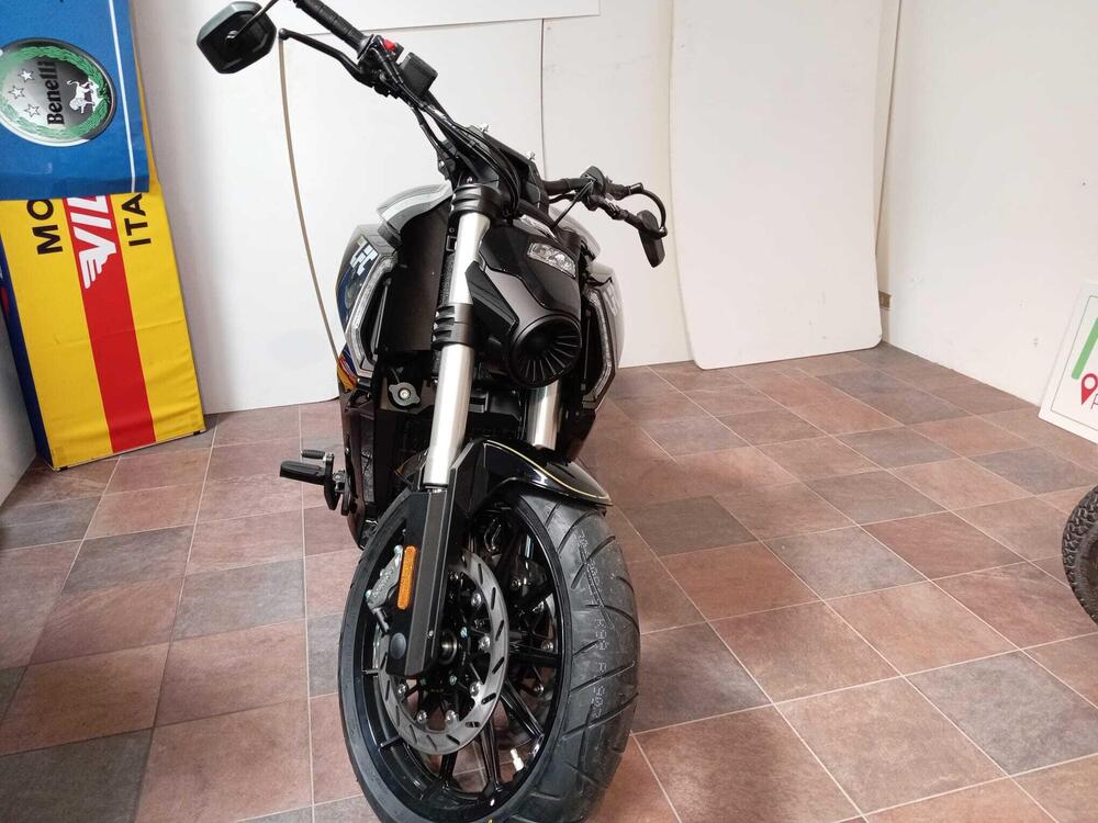 Benda Motorcycles LFC 700 (2024 - 25) (3)