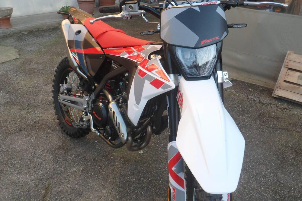 Fantic Motor XEF 125 Performance (2025 - 26) (2)