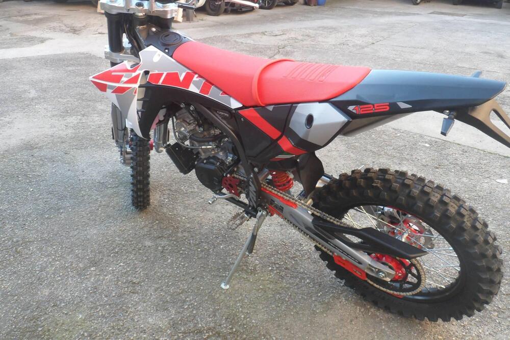 Fantic Motor XEF 125 Performance (2025 - 26) (4)