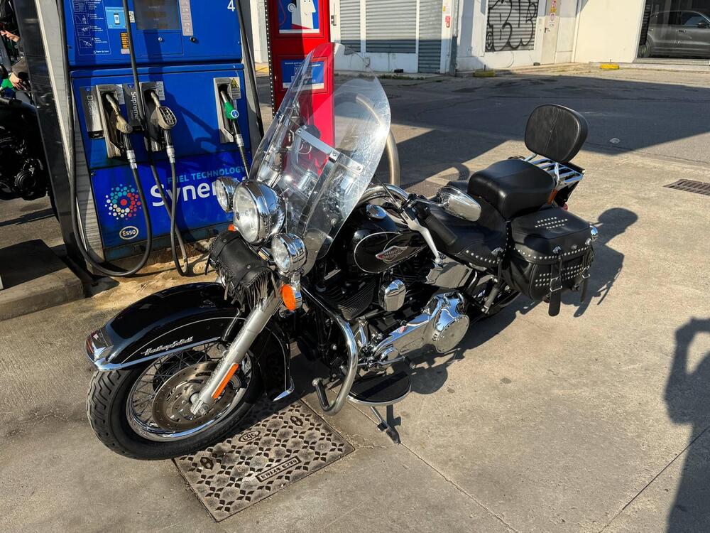 Harley-Davidson 1584 Heritage Classic (2008 - 10) - FLSTC (3)